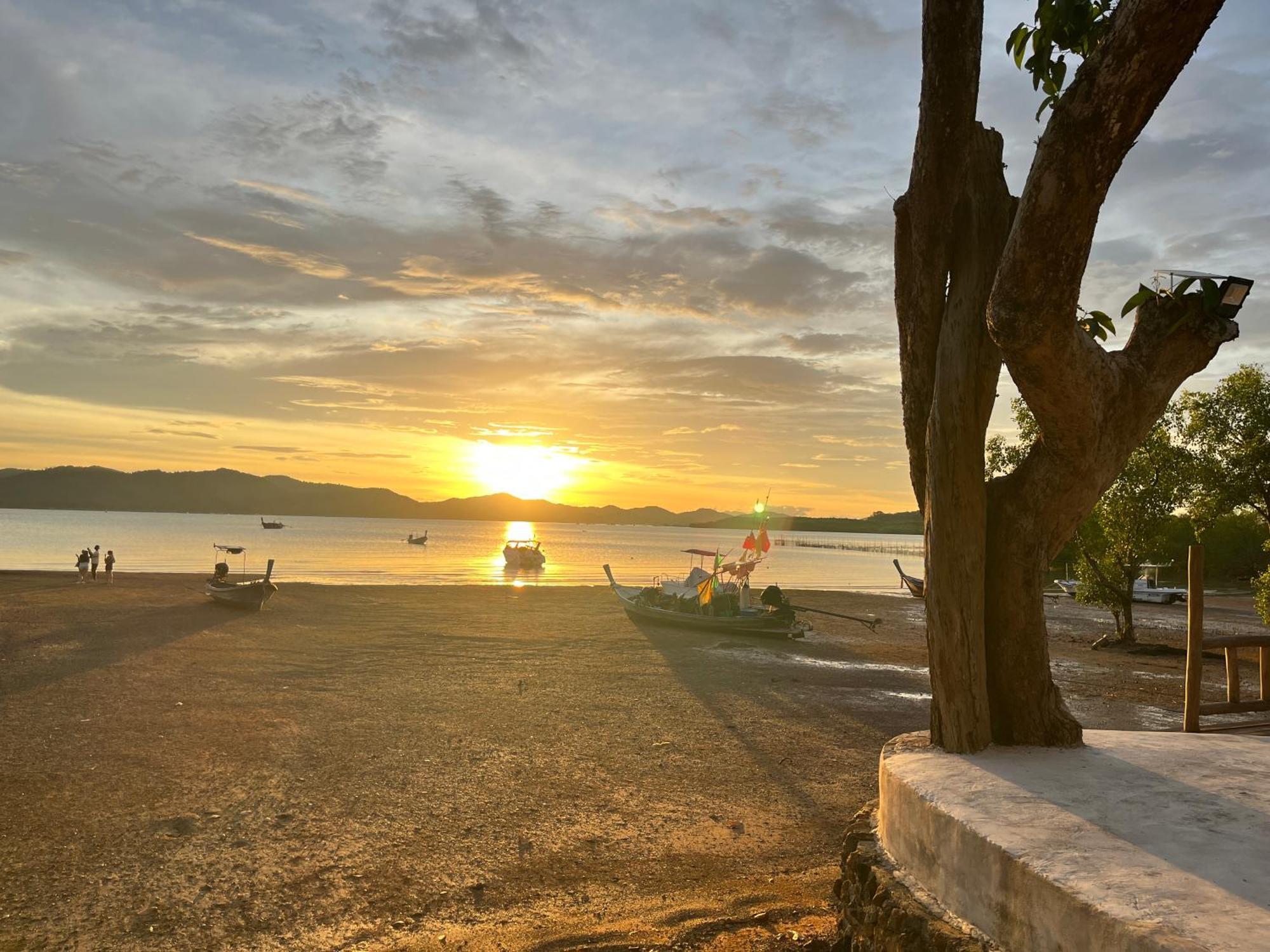 Rimlay Bay View Villa Koh Yao Yai Eksteriør billede