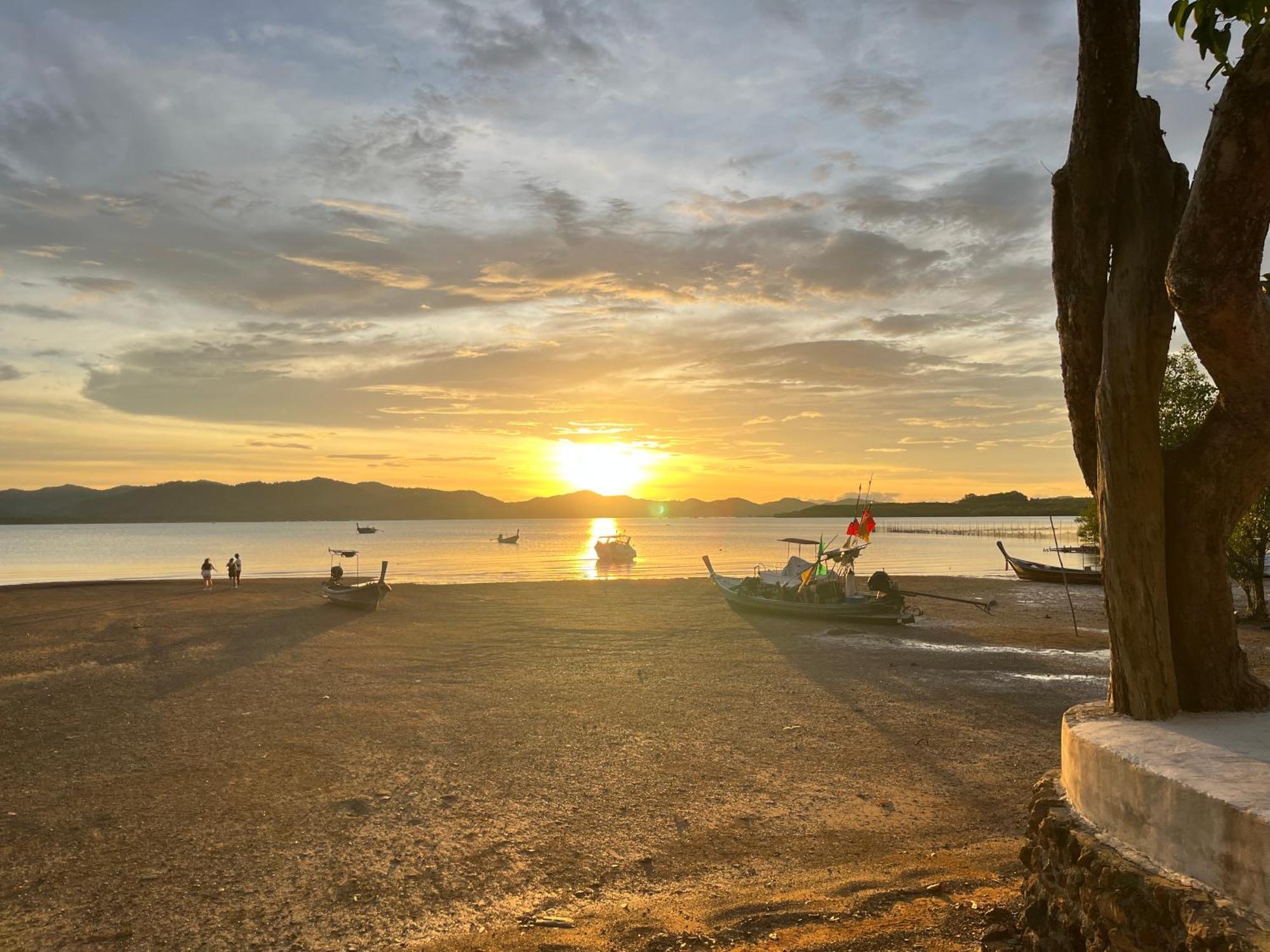 Rimlay Bay View Villa Koh Yao Yai Eksteriør billede